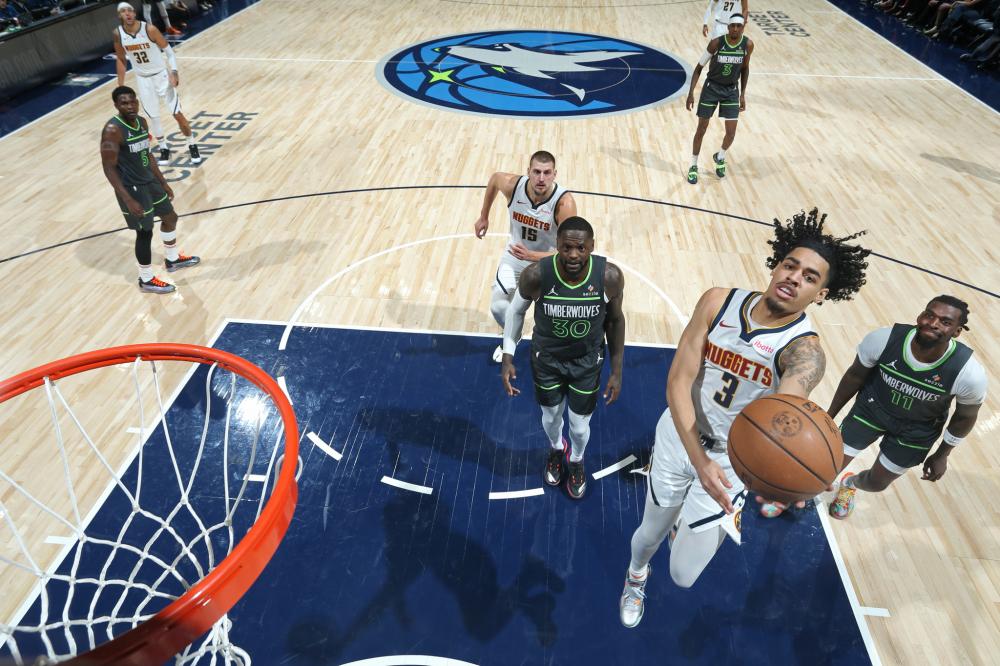 斯还是博洛 斯还是博洛