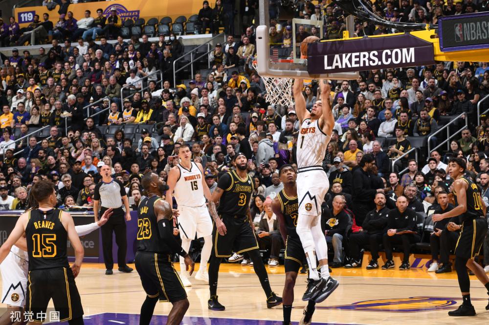 而领先于其 而领先于其