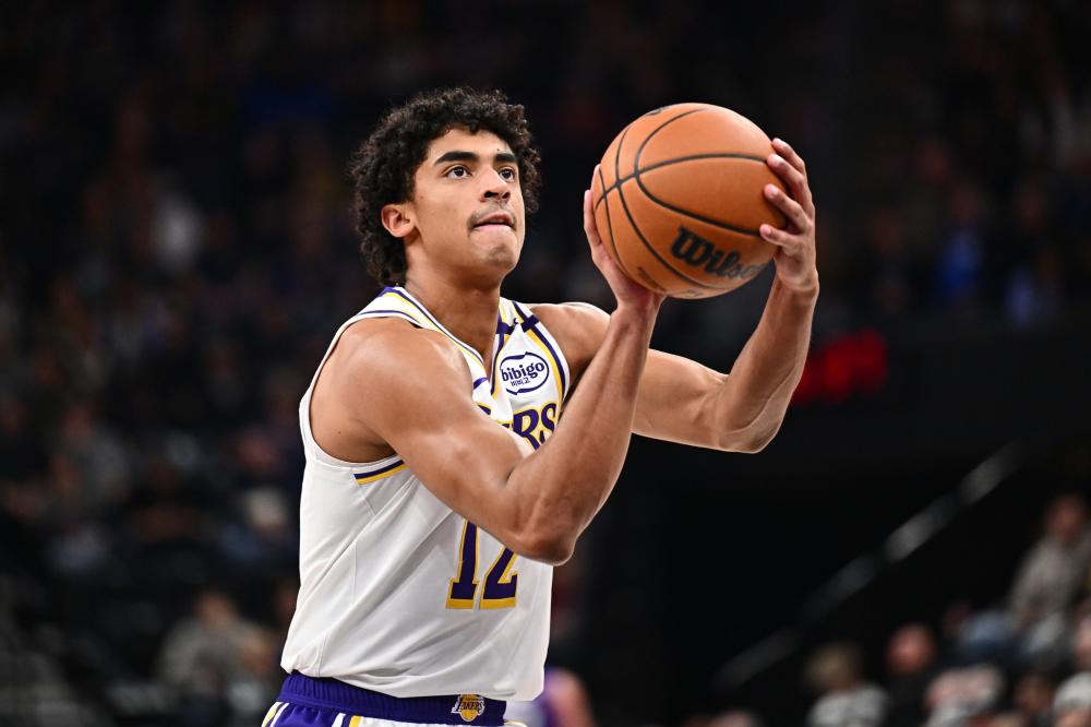 轻球员迅速 轻球员迅速