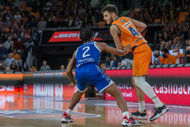 属于中下游 属于中下游